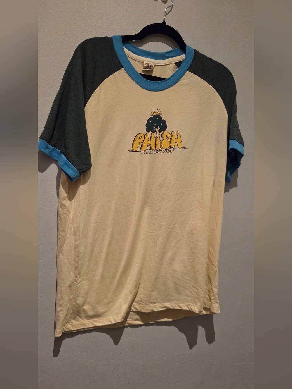 Phish Cream Raglan Concert Tee with Blue Trim EUC XL